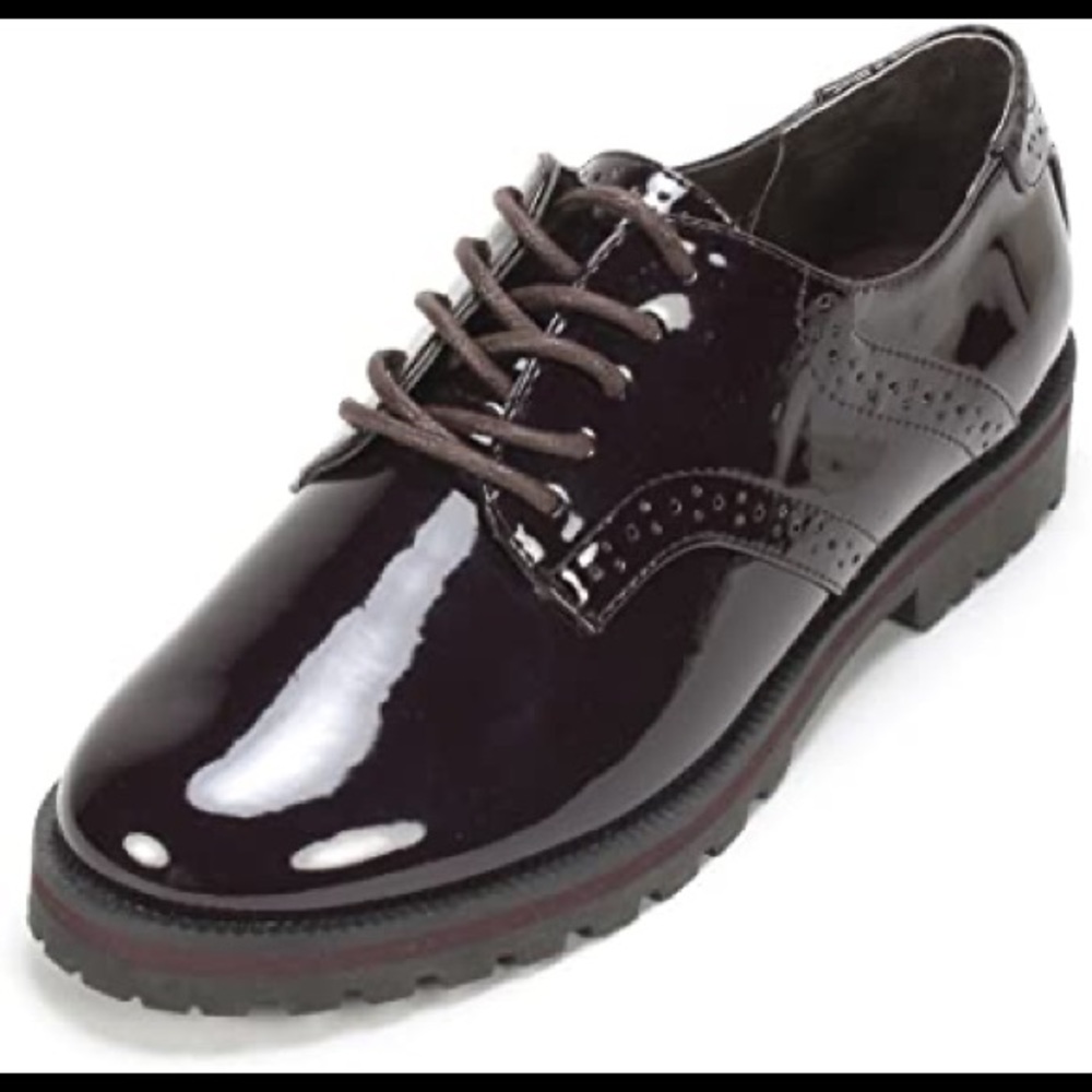 NWOT White Mountain lace up loafers size 8